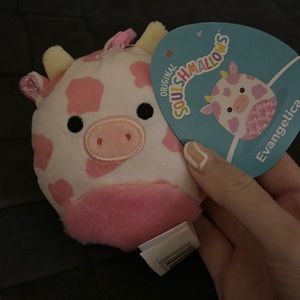 Clip Evangelica Pink and white cow